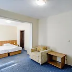 International House Of Journalists 3* גולדן סנדס