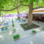 Отель International House Of Journalists 3*